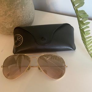 Ray Ban Aviators size Large 62mm.